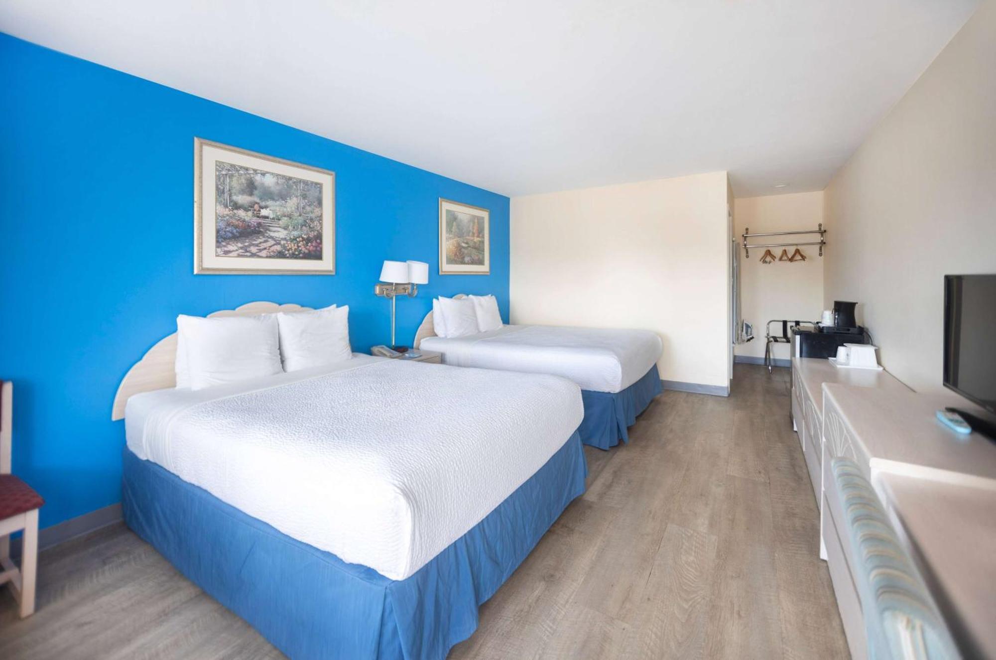 Days Inn By Wyndham Hicksville Long Island Kültér fotó